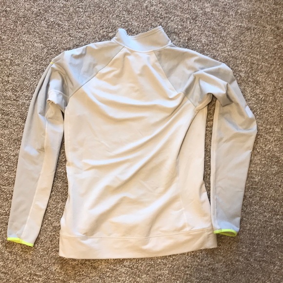 NikePro Sri-fit quarter zip - Picture 3 of 3